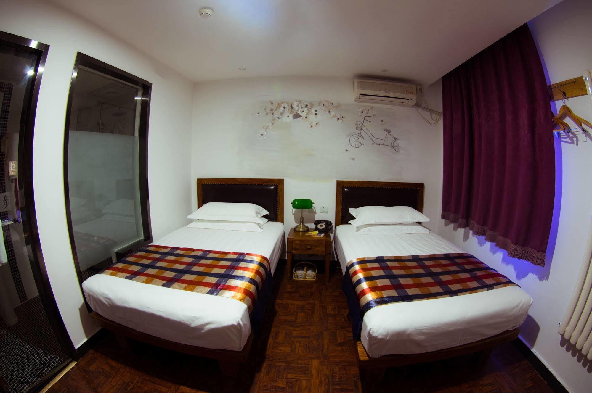 Nostalgia Hotel Beijing- Xidan Екстериор снимка