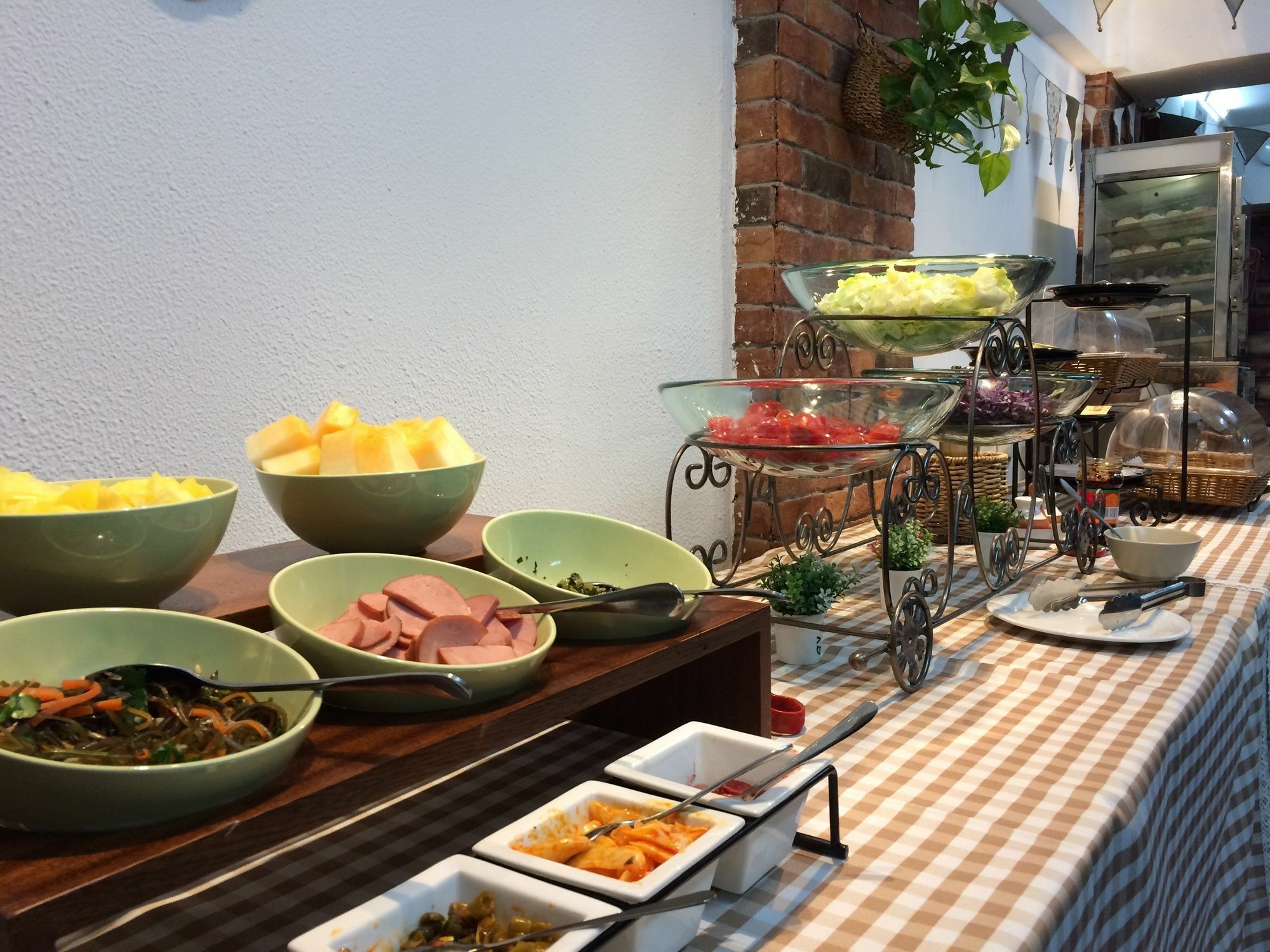 Nostalgia Hotel Beijing- Xidan Екстериор снимка