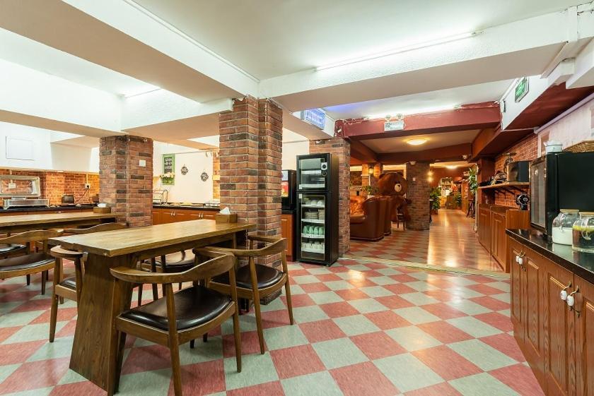 Nostalgia Hotel Beijing- Xidan Екстериор снимка